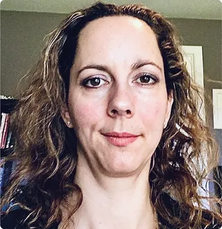 Portrait of Dre. Anne-Eugénie Simard