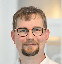 Portrait of Dr. Timo Schmidt